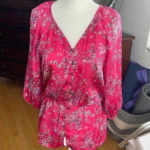 EUC banana republic blouse 3/4 sleeves gorgeous print
